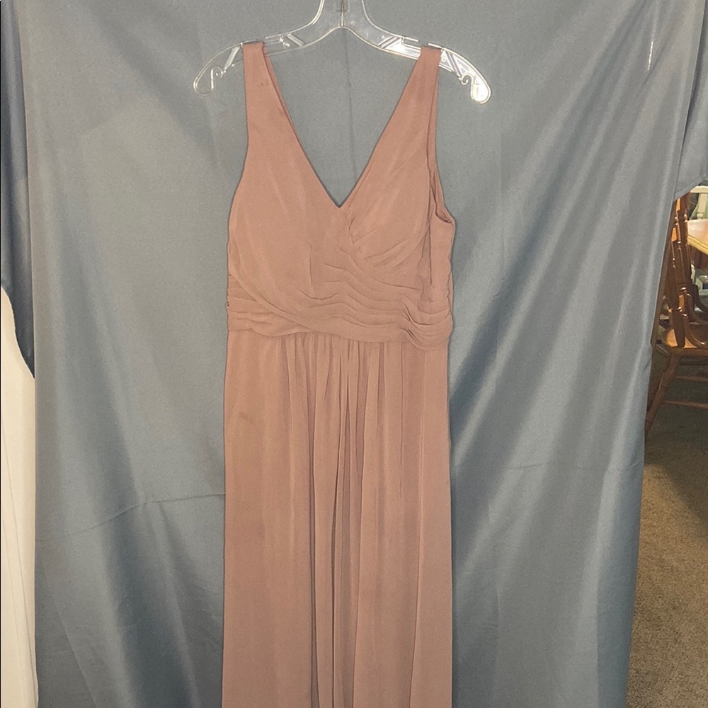Elegant Mauve Sleeveless Dress